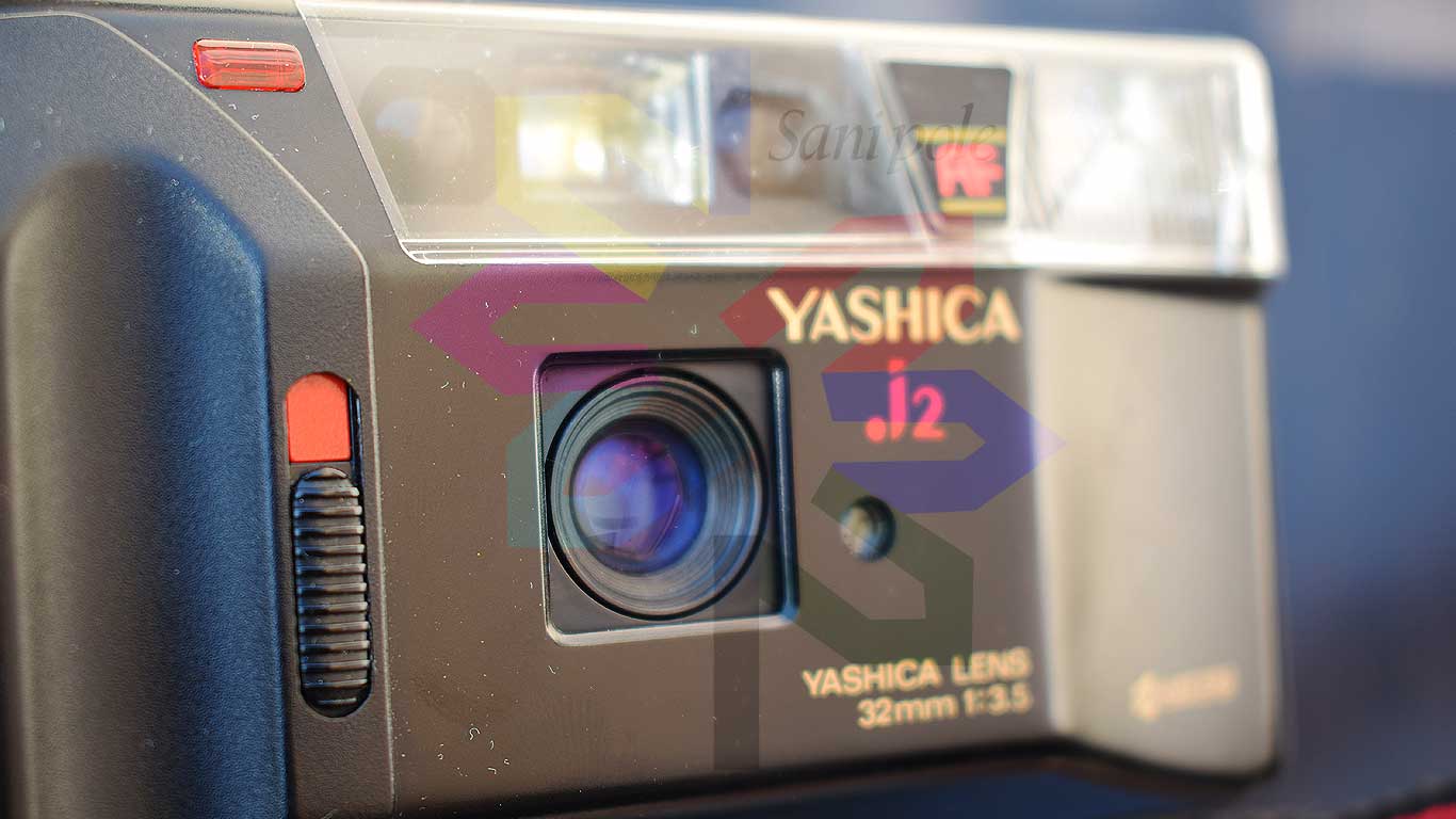 yashica j2 sanipole studio 
